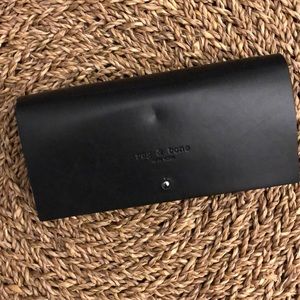 rag & bone Sunglasses Case